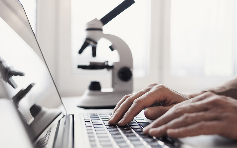 Two New Factors for the Evaluation of Scientific Performance: U and U'
